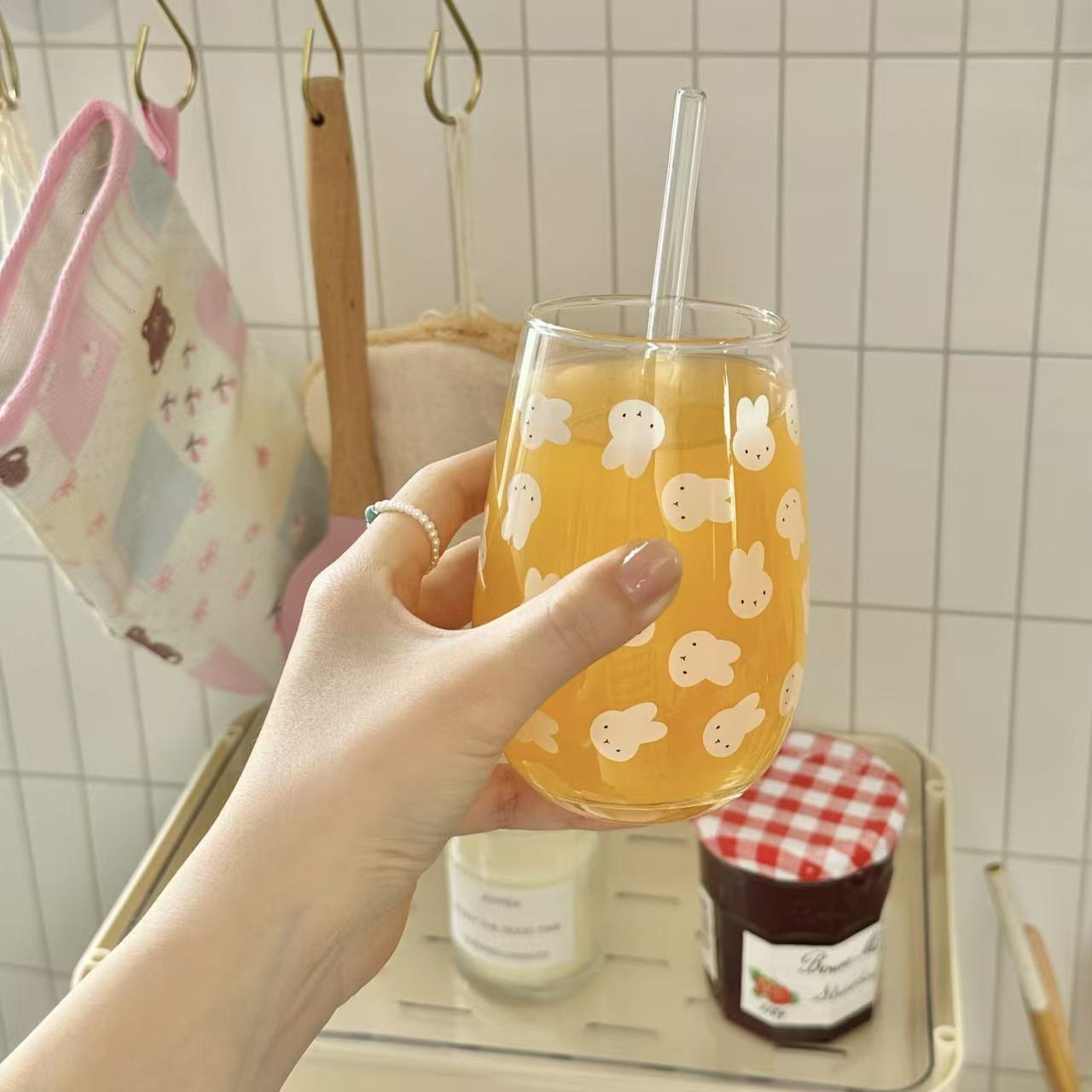 Niedlicher Miffy-Kaninchen-Dru – Water Tea And Coffee Bewertung und Preis