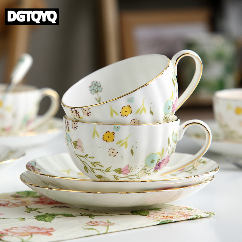 2-teiliges Vintage Blumenmuste – Coffee Tea And Sugar Set Bewertung und Preis